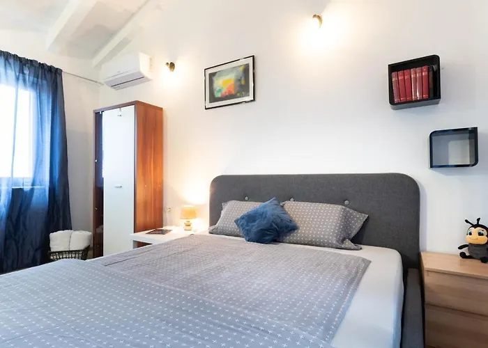 公寓 Juraj 罗维尼